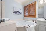 2 Pine Hollow Court - Photo 27