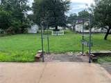 415 Roanoke Drive - Photo 10