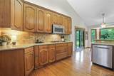 8825 Rosewood Hills Drive - Photo 15