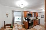 707 Seventh St - Photo 7