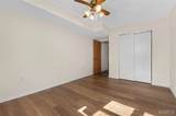 404 Lindenwood Drive - Photo 22