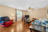 404 Lindenwood Drive - Photo 6