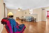 404 Lindenwood Drive - Photo 8