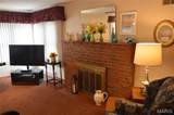 328 Sycamore Street - Photo 3
