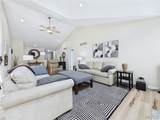 5215 Willis Avenue - Photo 10