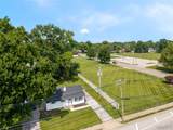 1009 Royal Heights Road - Photo 19