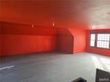 570 Washington Place - Photo 14