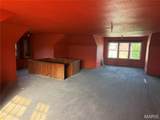 570 Washington Place - Photo 15