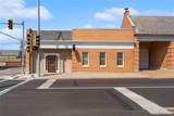 121 Illinois Street - Photo 1
