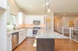 3906 Essex Boulevard - Photo 9