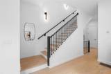 215 Sarah Street - Photo 25