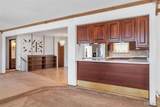 6072 Kingsway - Photo 10