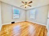 922 6th Street - Photo 11