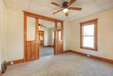 402 Washington Street - Photo 15