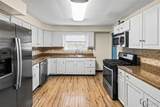 208 Hillwood Drive - Photo 10