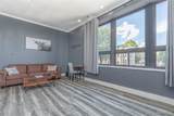 1523 10th Street - Photo 2