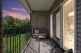 885 Forest Avenue - Photo 17