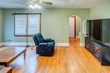 111 Barr Place - Photo 14