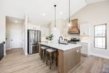 3740 Golfview Circle - Photo 10