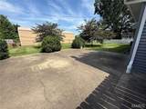 113 Whispering Oaks Drive - Photo 32