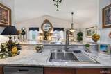 125 Warren Manor - Photo 12