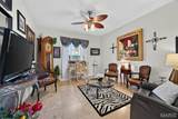 125 Warren Manor - Photo 3