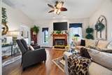 125 Warren Manor - Photo 8