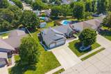 32 Oakbrooke - Photo 50
