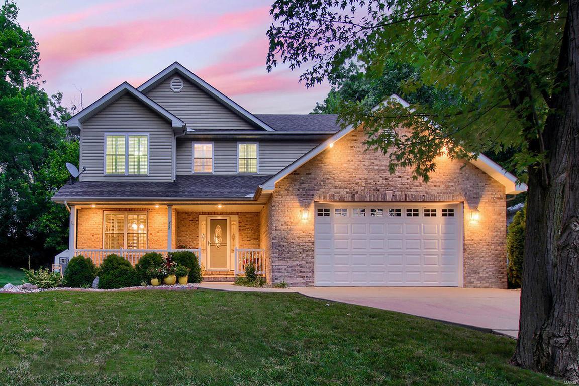 522 Lake Drive - Photo 1