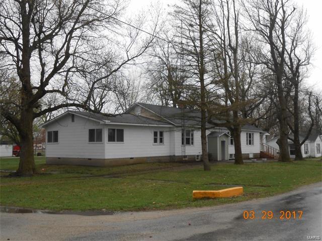221 Franklin Street - Photo 1