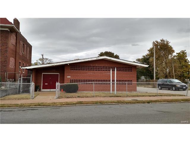 3833 Saint Ferdinand Avenue - Photo 1