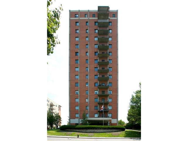 816 Hanley - Photo 1