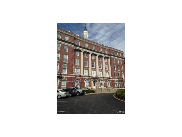 1515 Lafayette Avenue - Photo 1