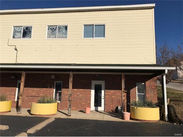 1000 Truman Boulevard - Photo 1