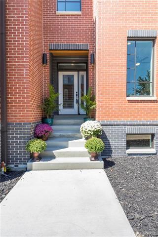 2909 Indiana Avenue - Photo 1