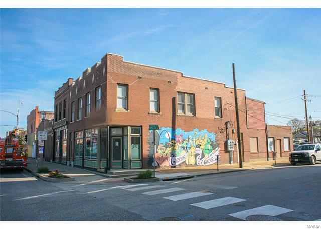 4370 Manchester - Photo 1