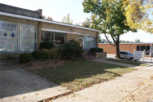 6974 Chippewa - Photo 1