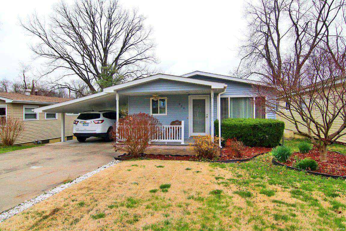 924 Rodney Vista Boulevard - Photo 1
