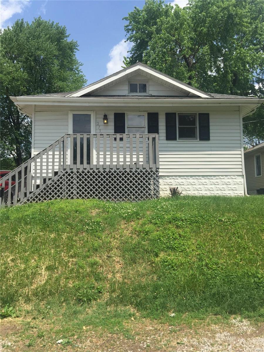 2732 Sanford Avenue - Photo 1