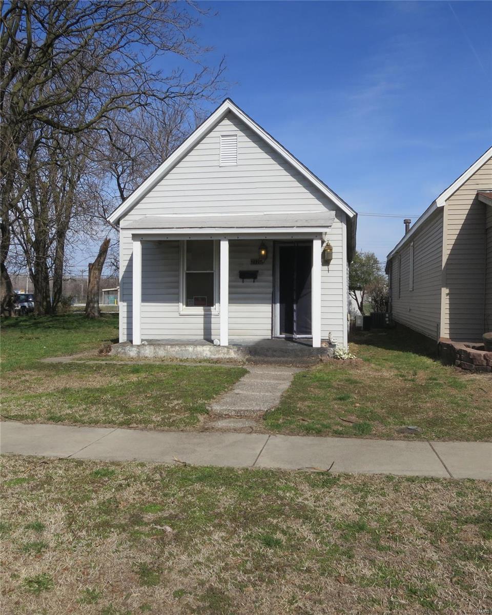 2120 Missouri Avenue - Photo 1