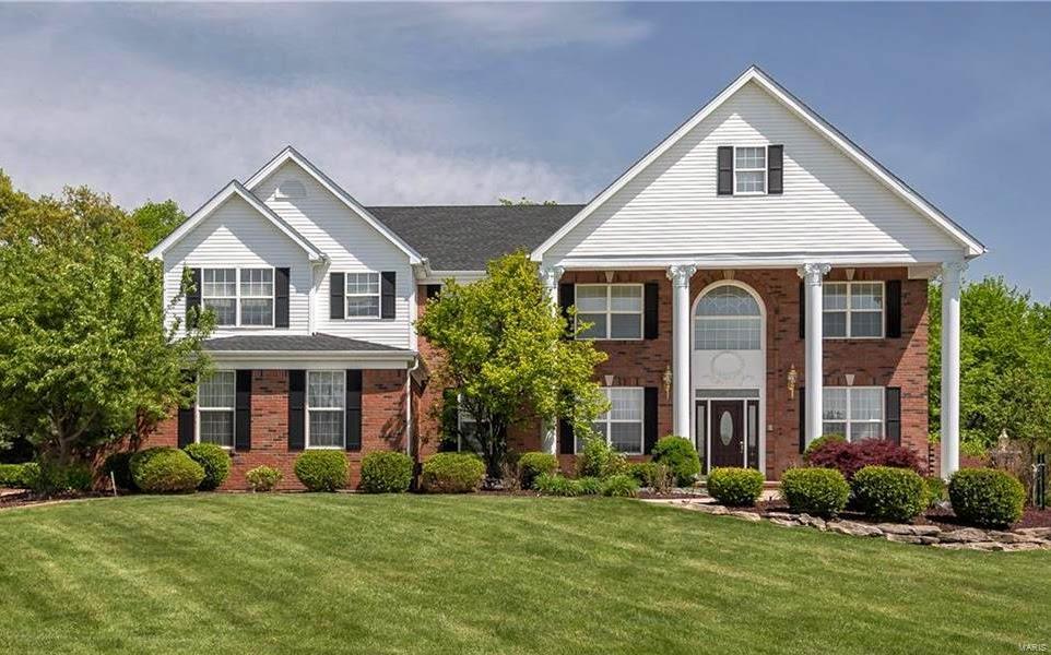 326 Merlin Drive - Photo 1