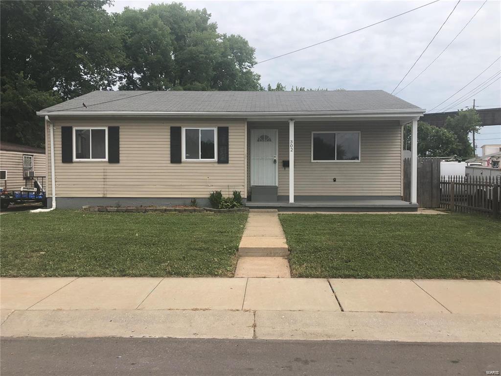 302 Barthel Avenue - Photo 1