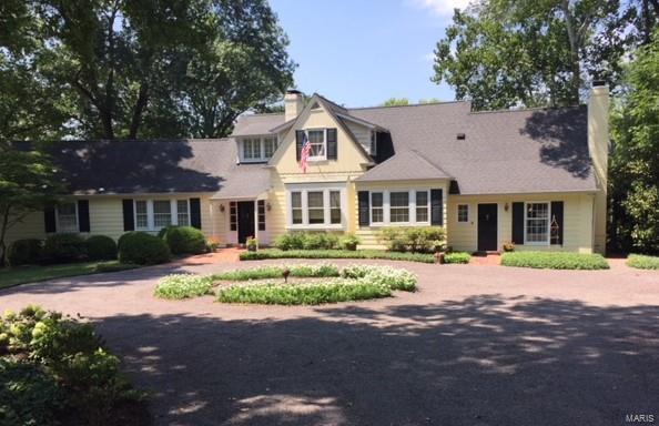 811 Warson Road - Photo 1