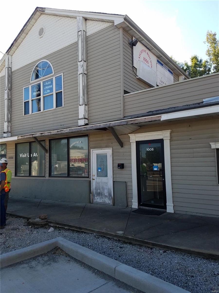1006 Main Street - Photo 1
