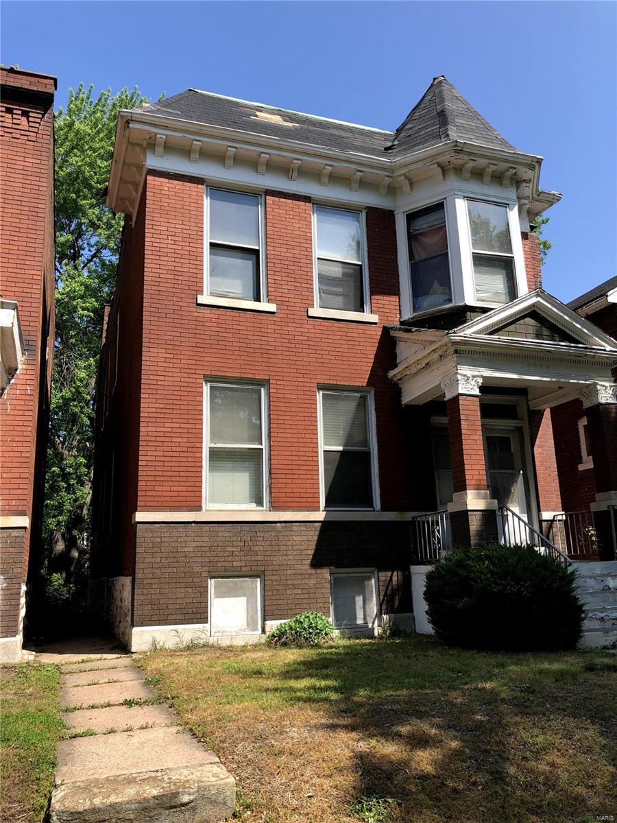 4539 Alice Avenue - Photo 1