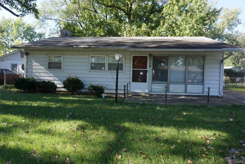604 Saint Nicholas - Photo 1