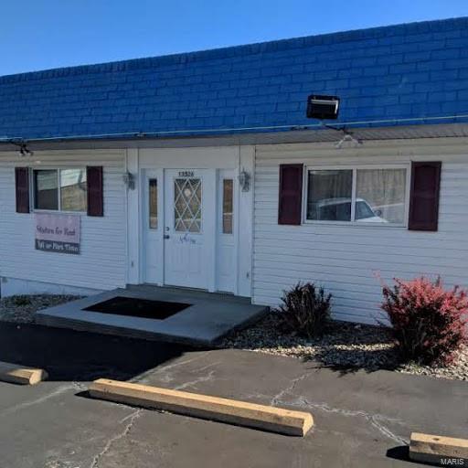 13526 Tesson Ferry - Photo 1