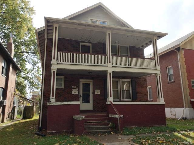 6714 Crest Avenue - Photo 1