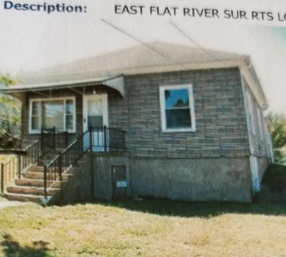 401 Main Street - Photo 1