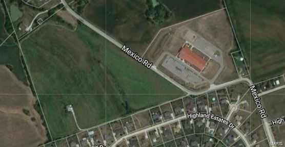 306 Mexico Road - Photo 1
